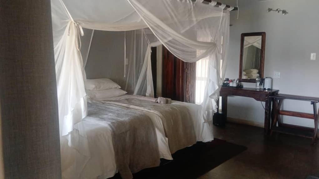 Shametu River Lodge Divundu Extérieur photo