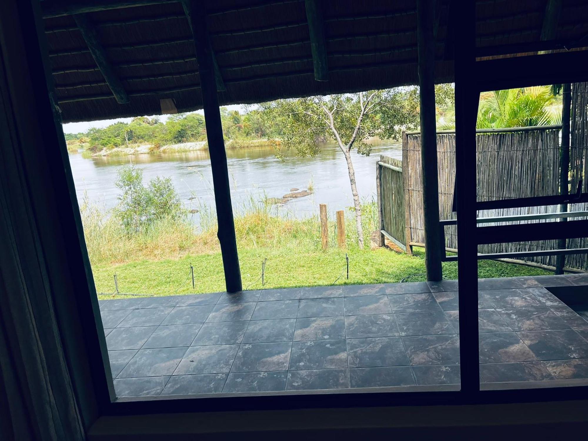 Shametu River Lodge Divundu Extérieur photo
