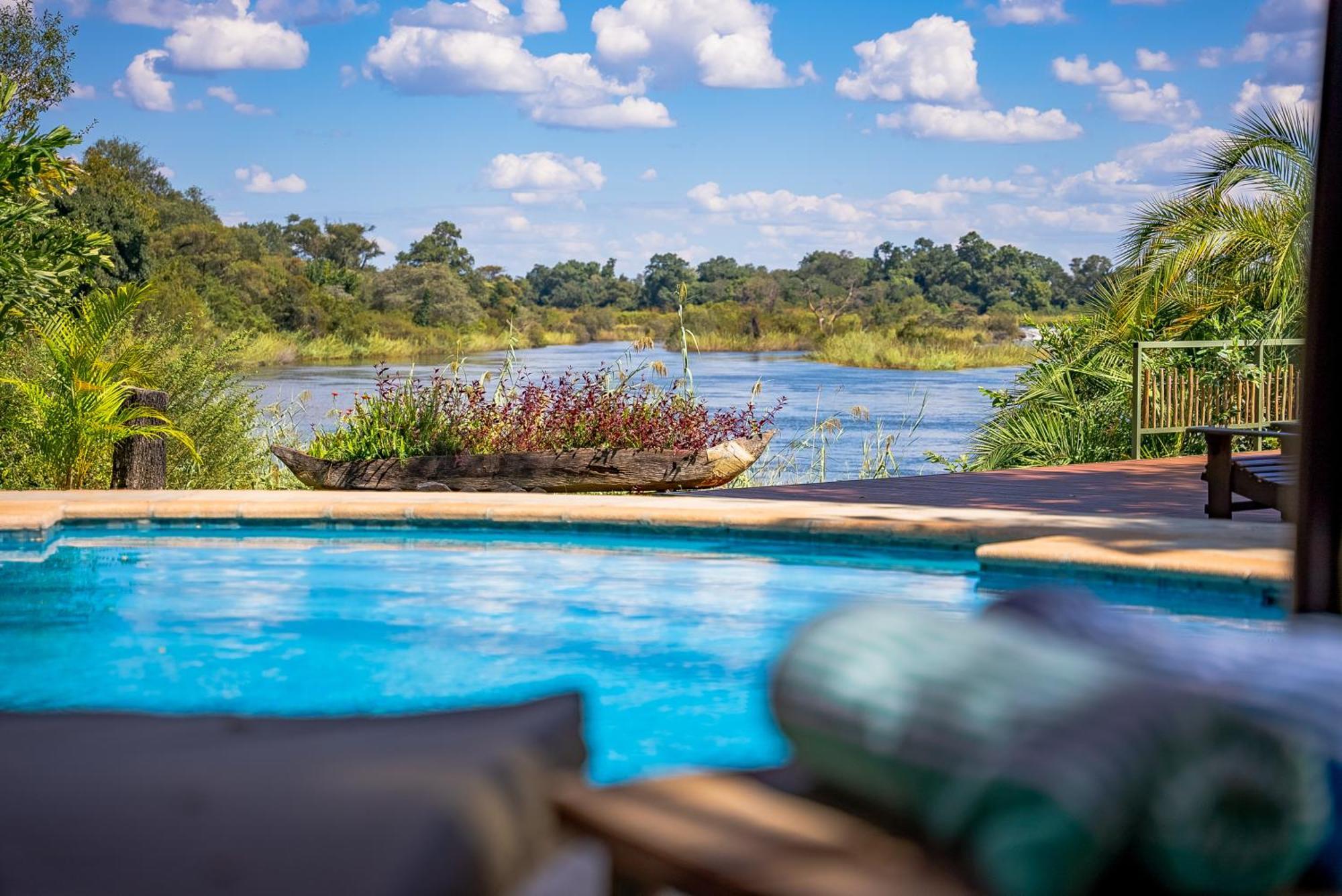 Shametu River Lodge Divundu Extérieur photo